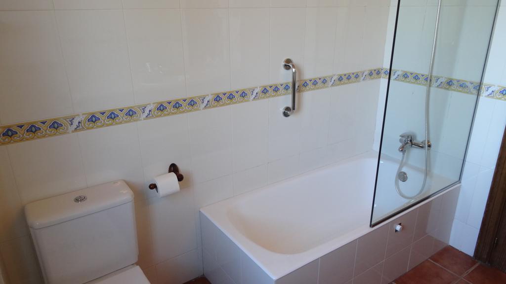 Hotel Pla Del Pi Prats I Sansor Quarto foto