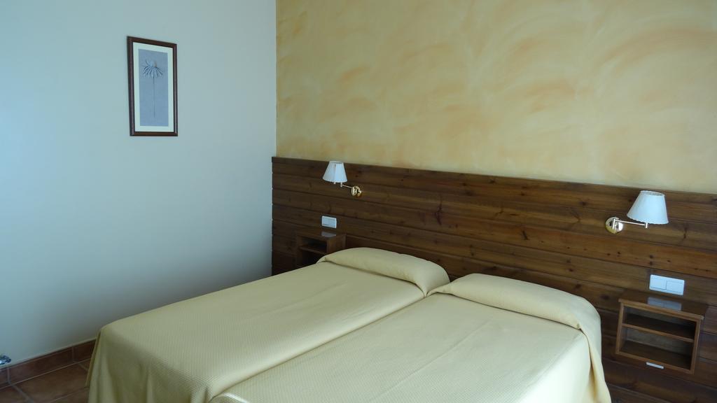 Hotel Pla Del Pi Prats I Sansor Quarto foto